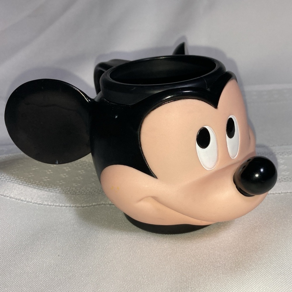 VINTAGE 80’S APPLAUSE INC 3D DISNEY MICKEY MOUSE HEAD FACE WITH EARS PLASTIC CUP